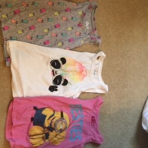 3 girls tank tops